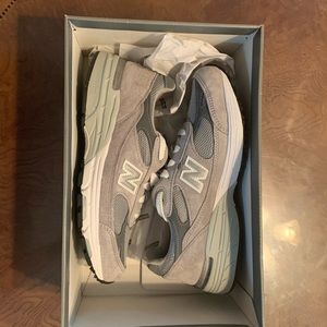Women’s new balance running shoes